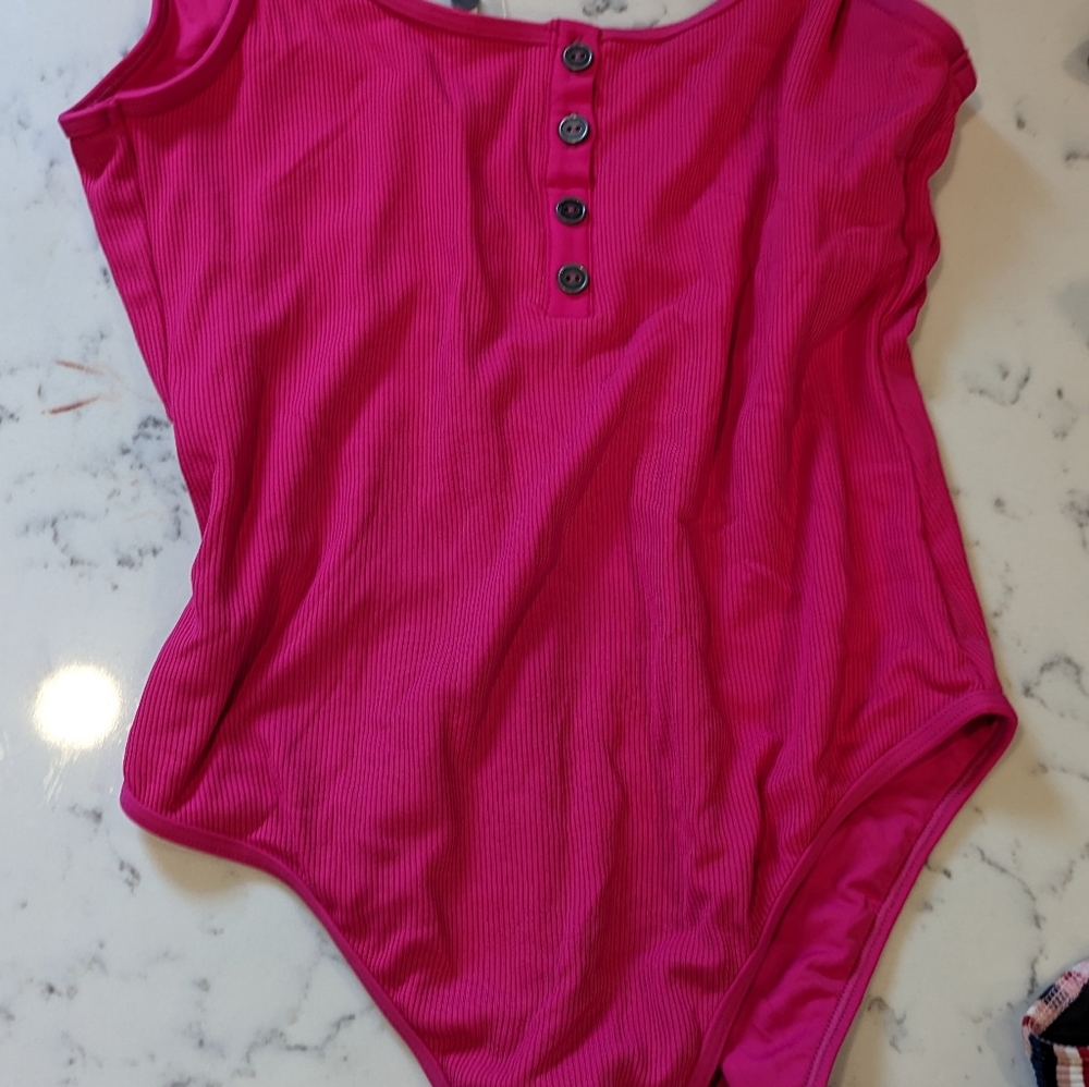 L*Space pink ribbed Henley one piece swimsuit - Picture 3 of 6